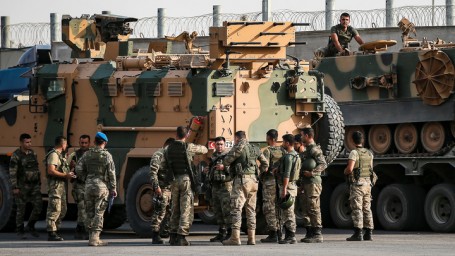 Курды атаковали штаб турецких войск